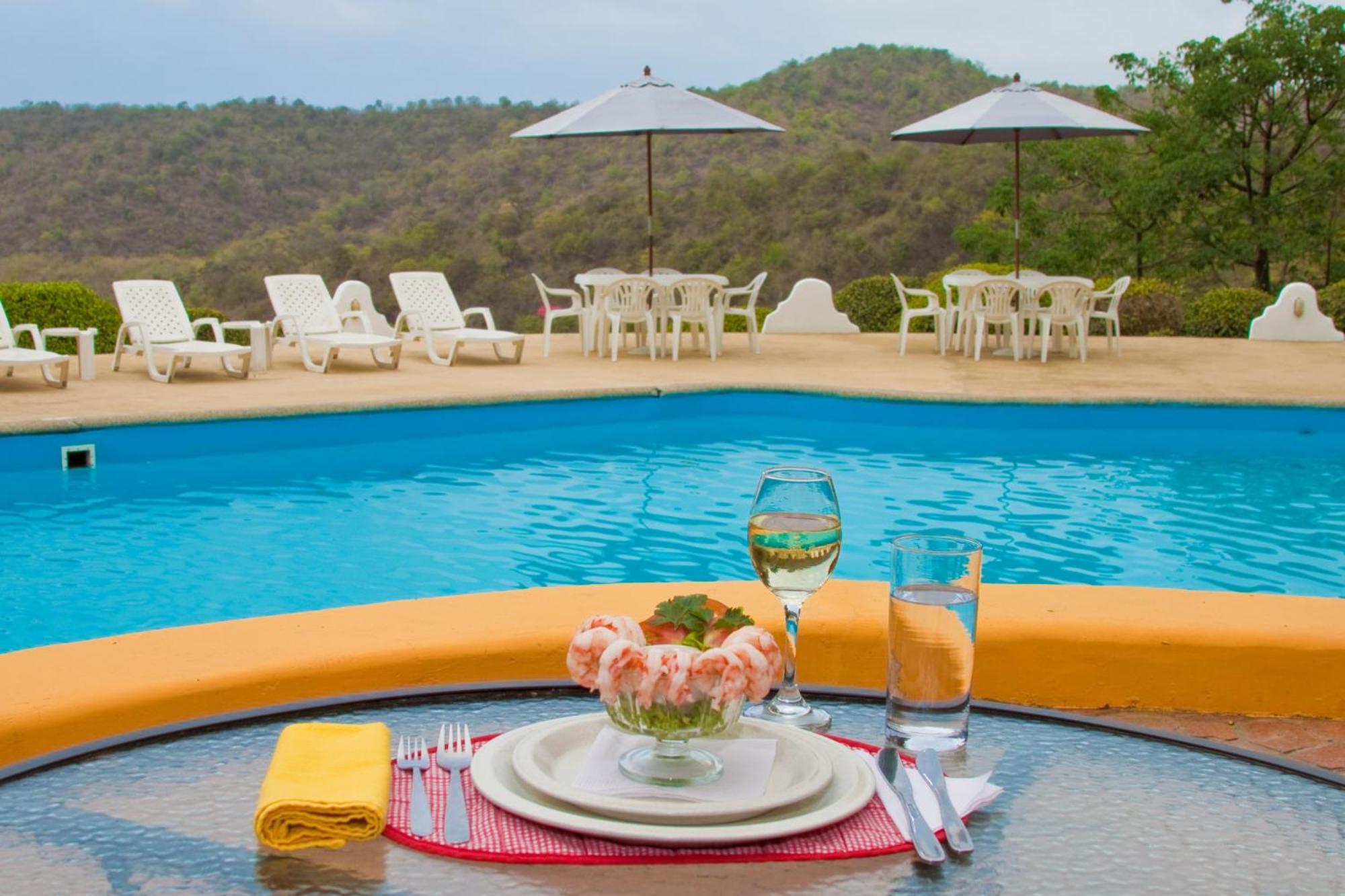 Mantaraya Lodge Пуерто-Лопес Екстер'єр фото
