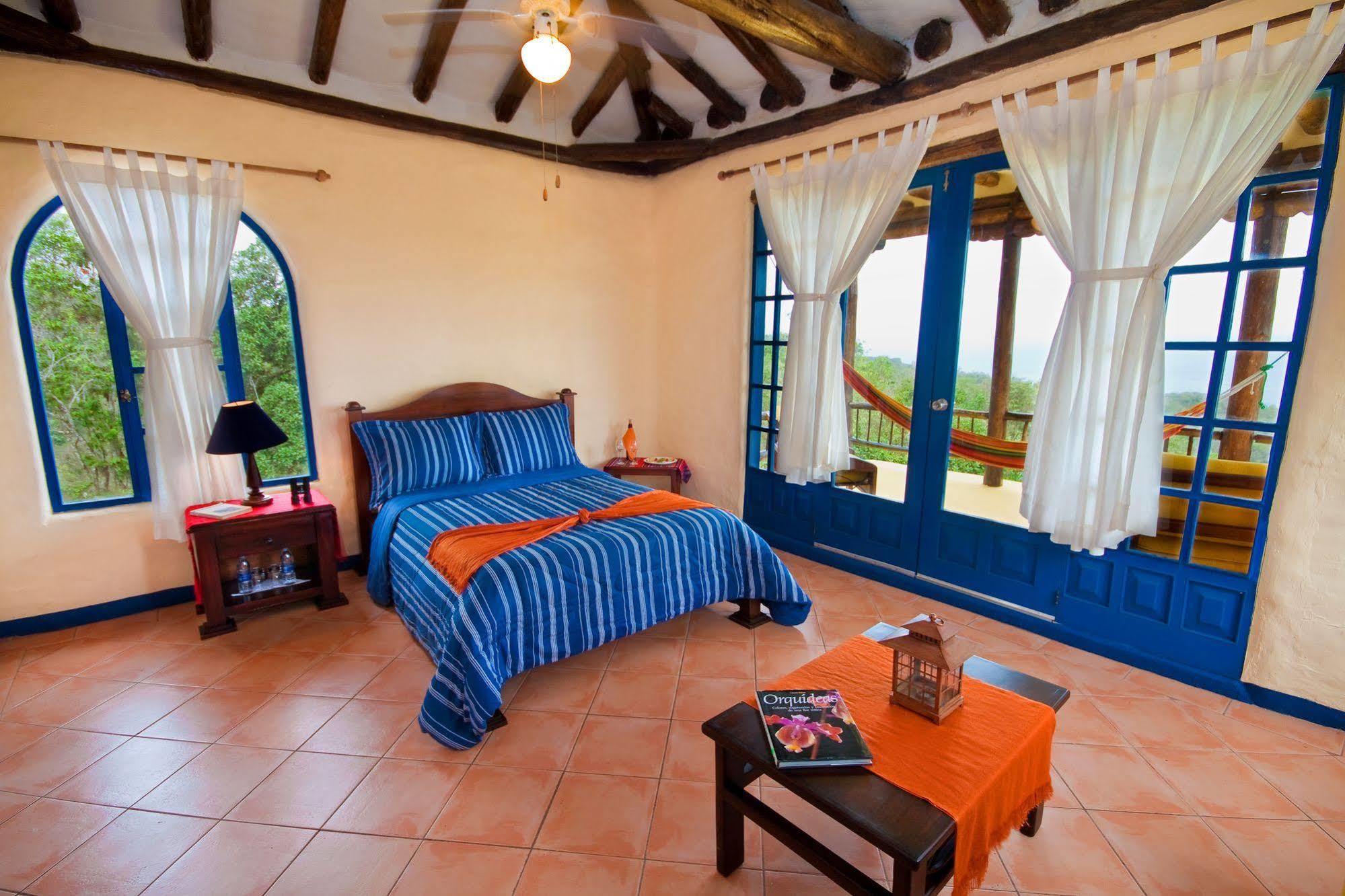 Mantaraya Lodge Пуерто-Лопес Екстер'єр фото