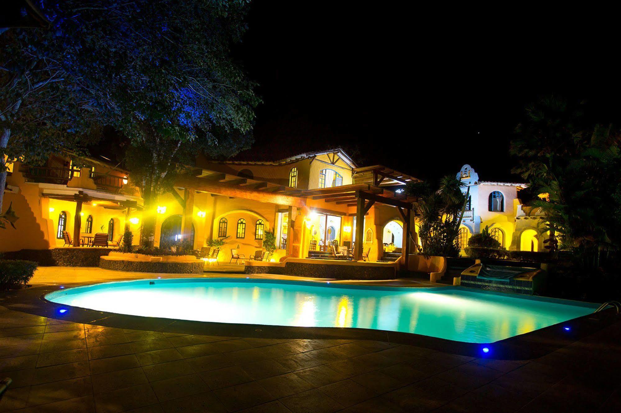 Mantaraya Lodge Пуерто-Лопес Екстер'єр фото